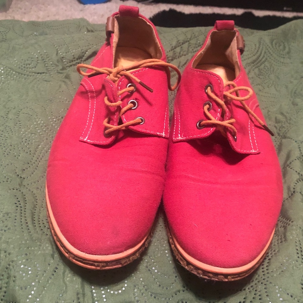 Men's Canvas Derby Shoes in Red